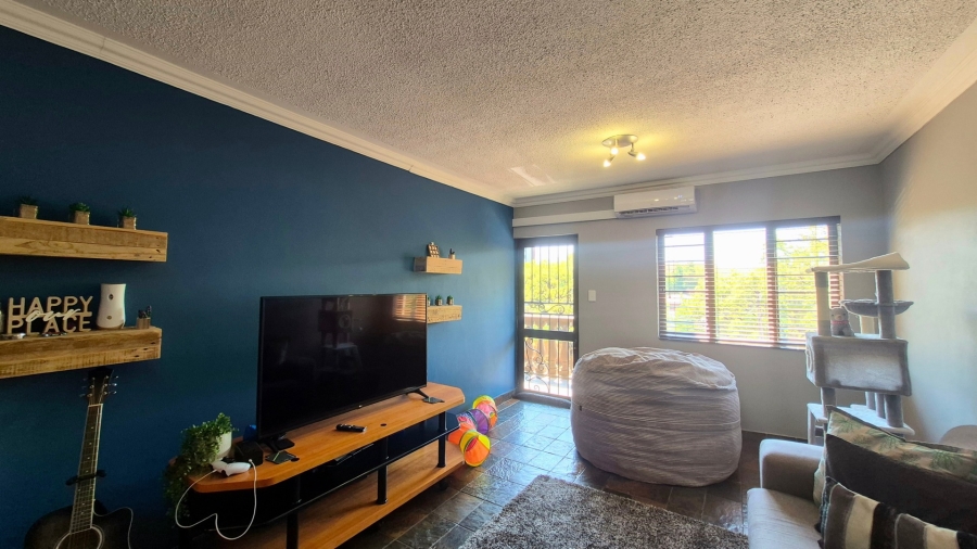 2 Bedroom Property for Sale in Die Bult North West